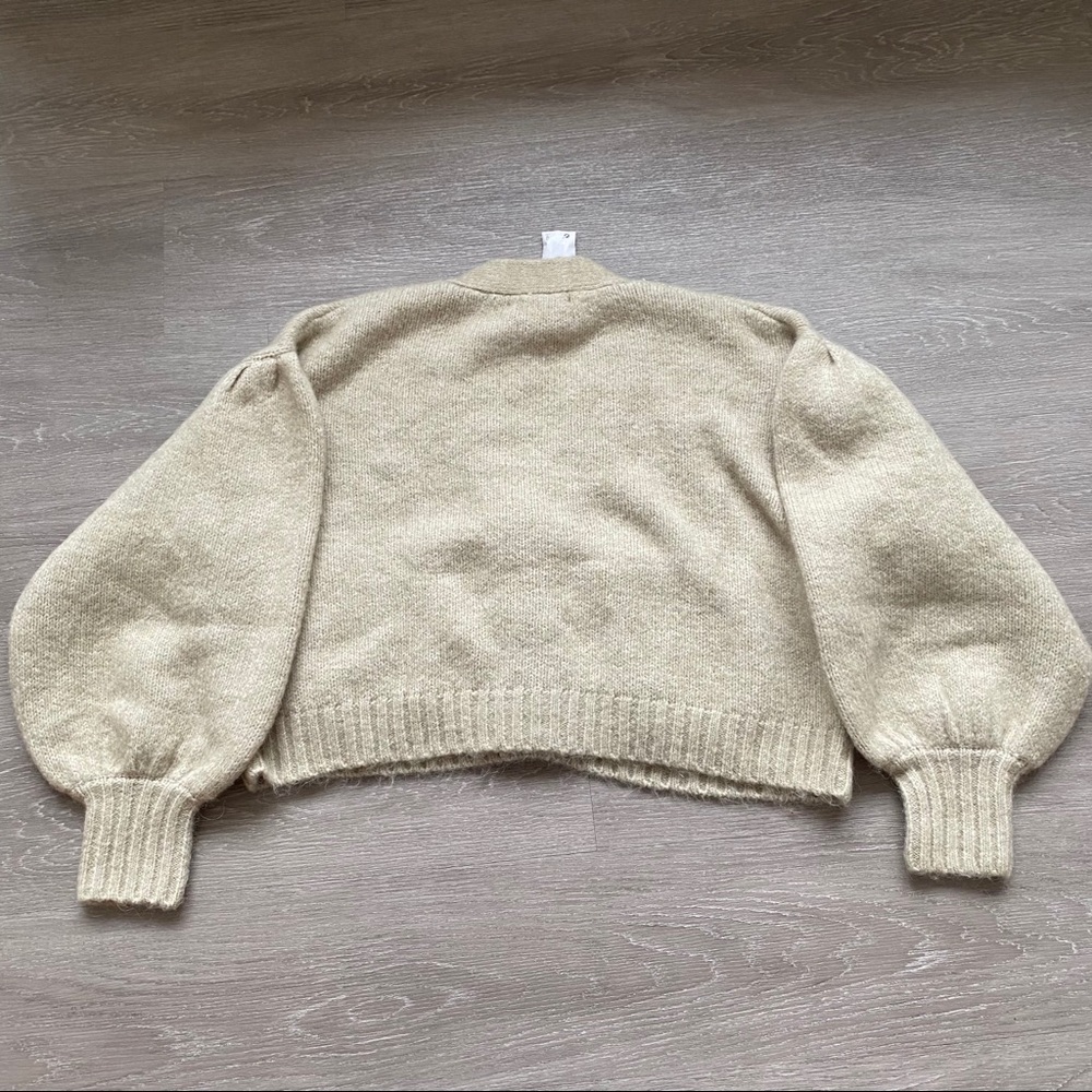 Matching Set - Knit Cardigan Top with Jewel Button - Picture 7 of 15